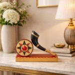 ad decor handcrafted showpiece of japi and pepa