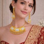 venucian assamese junbeli jewellery set made of raw gold